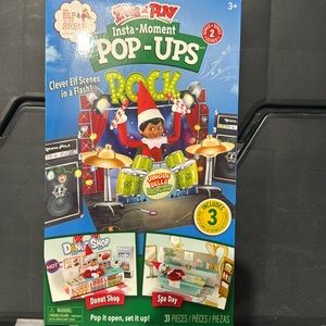 COPY - The Elf on a Shelf pop-ups